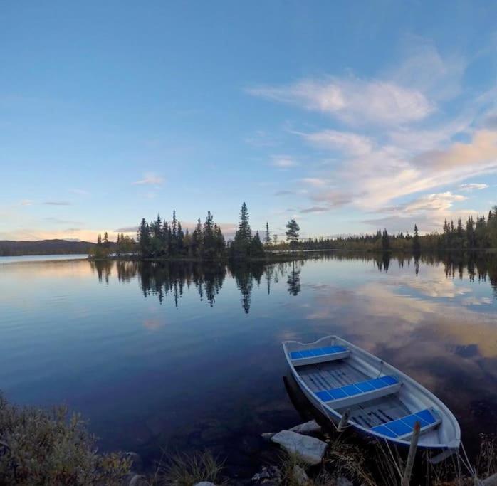 Fjellstova Storehorn Apartments Ulsak Bagian luar foto